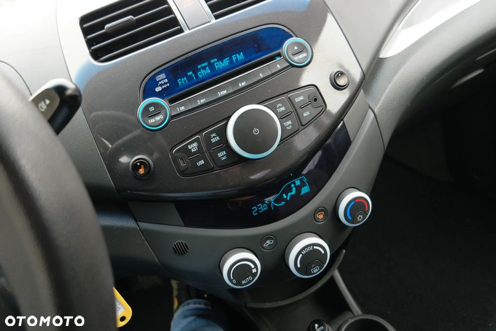 Chevrolet Spark 1.2 LT - 30