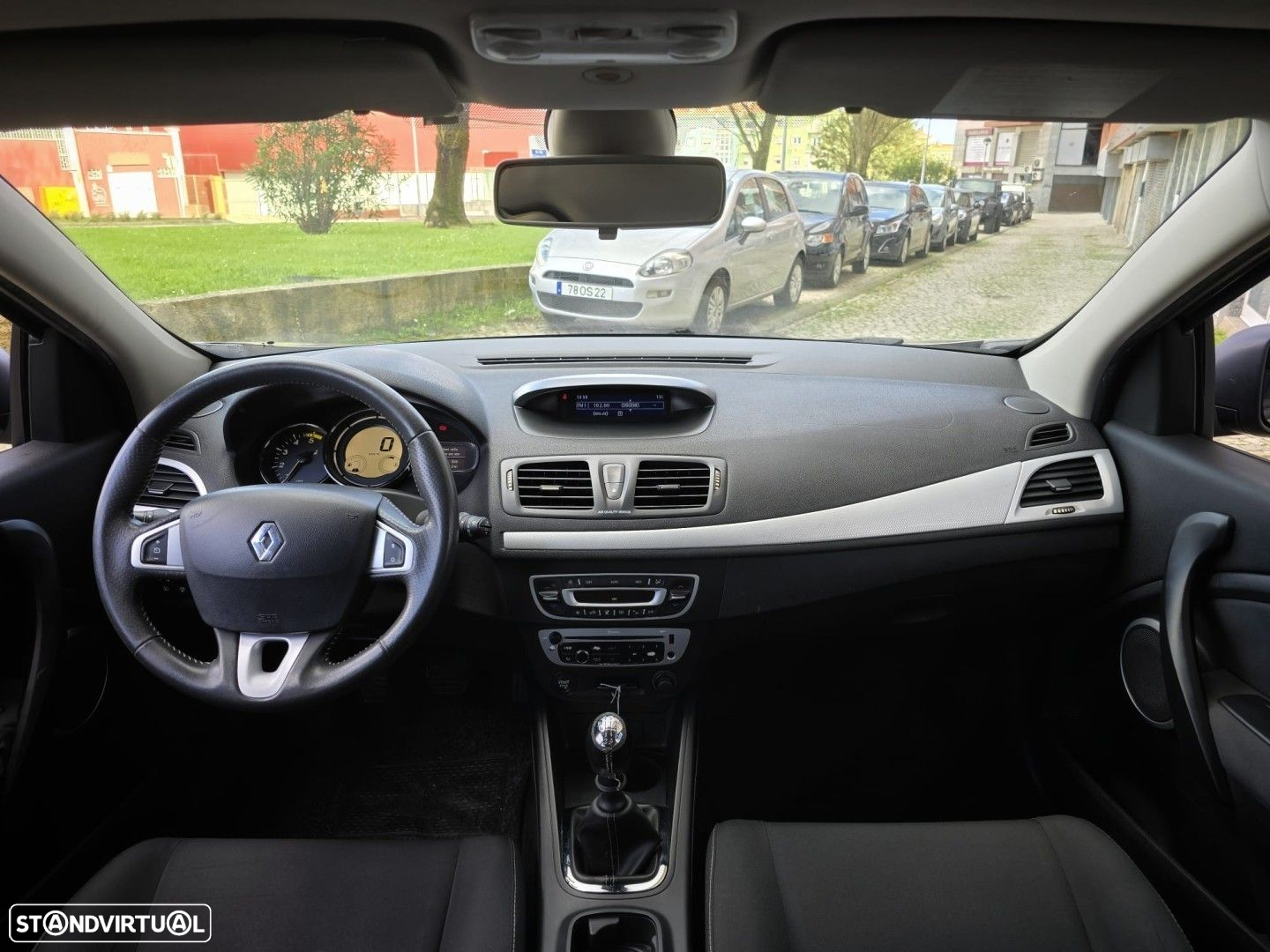 Renault Mégane 1.5 dCi Dynamique S - 5