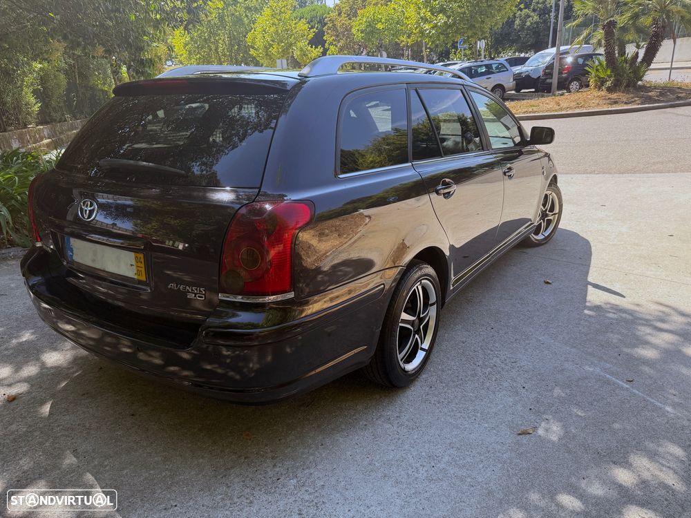 Toyota Avensis SW 2.0 D-4D - 5