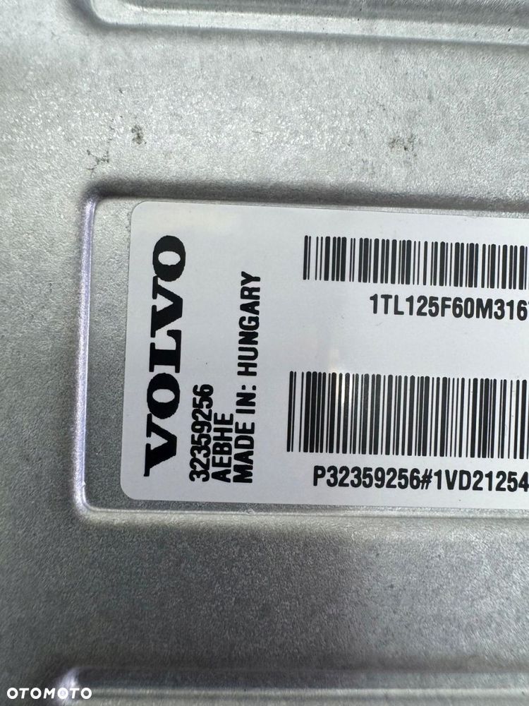 wzmacniacz audio volvo xc40 2017-2024 32359256 - 3