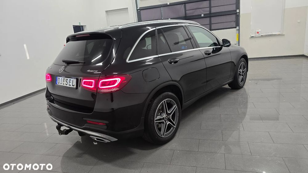 Mercedes-Benz GLC 220 d 4Matic 9G-TRONIC AMG Line Plus - 3