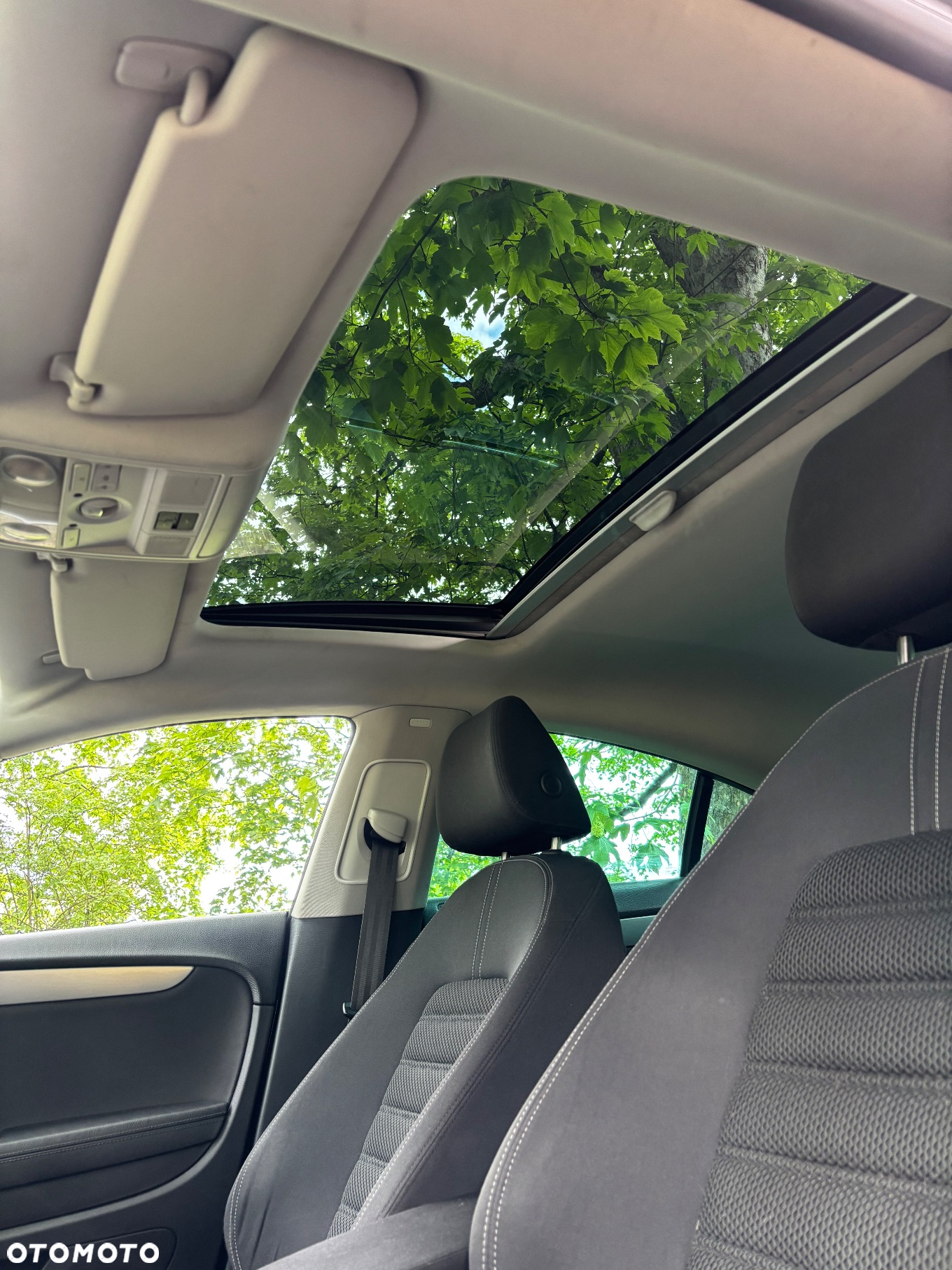 Volkswagen Passat 2.0 TDI DPF Highline DSG - 11