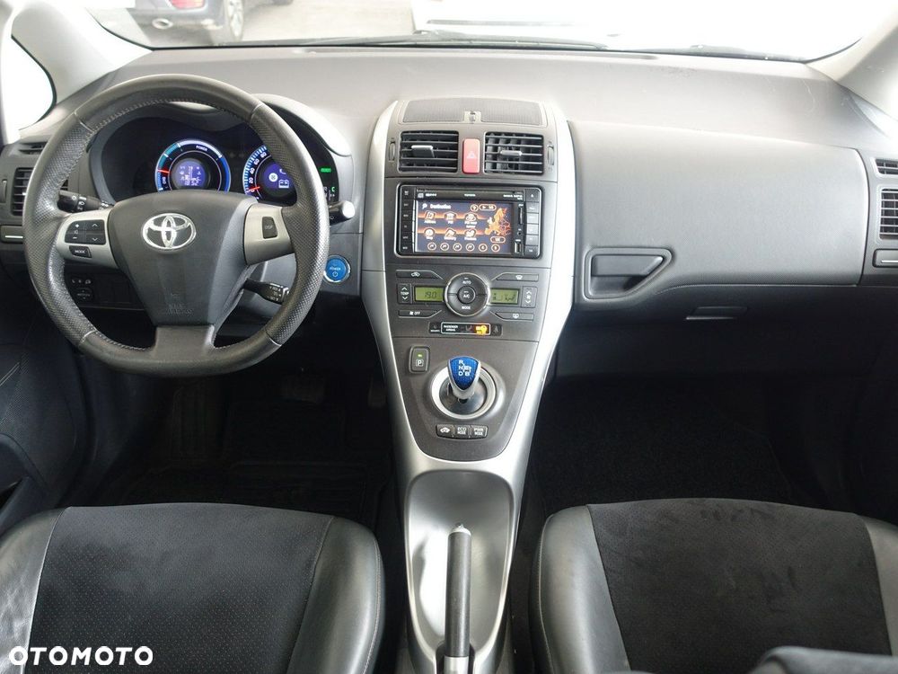 Toyota Auris - 19