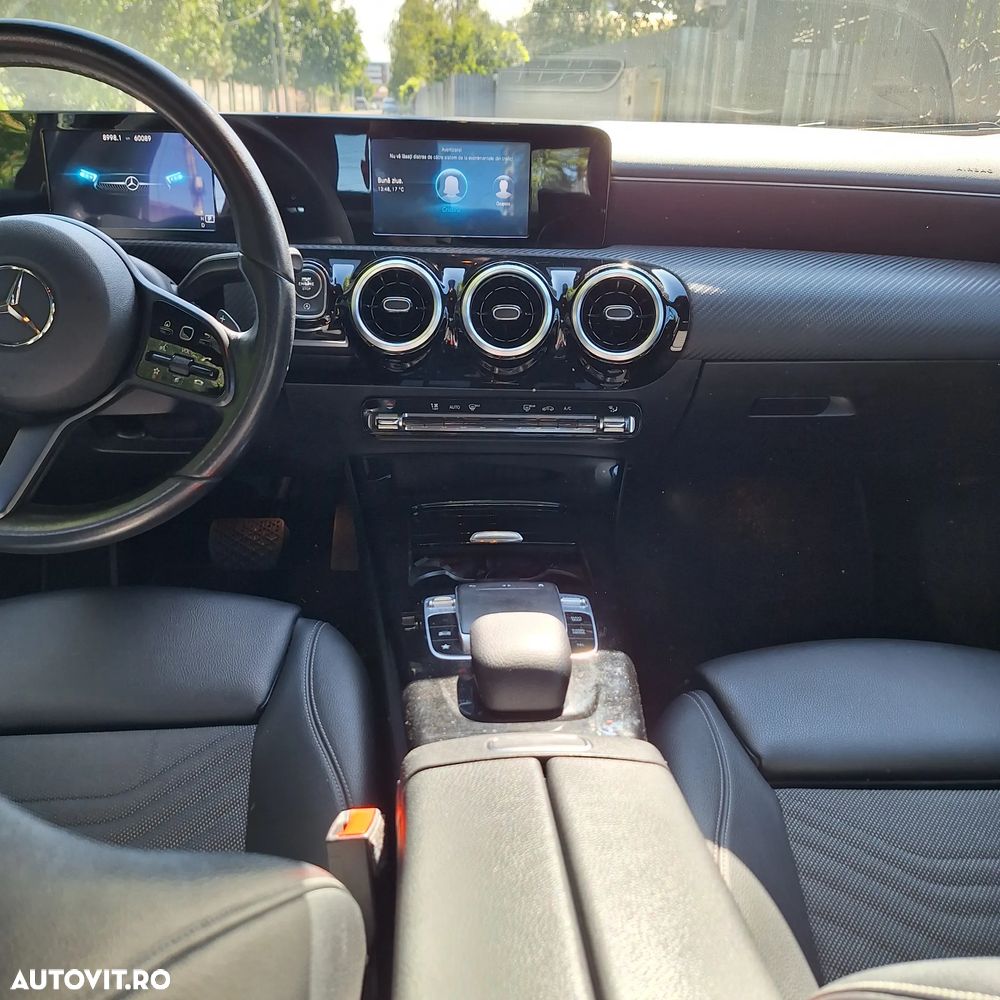 Mercedes-Benz A 200 Sedan 4MATIC Aut. - 3