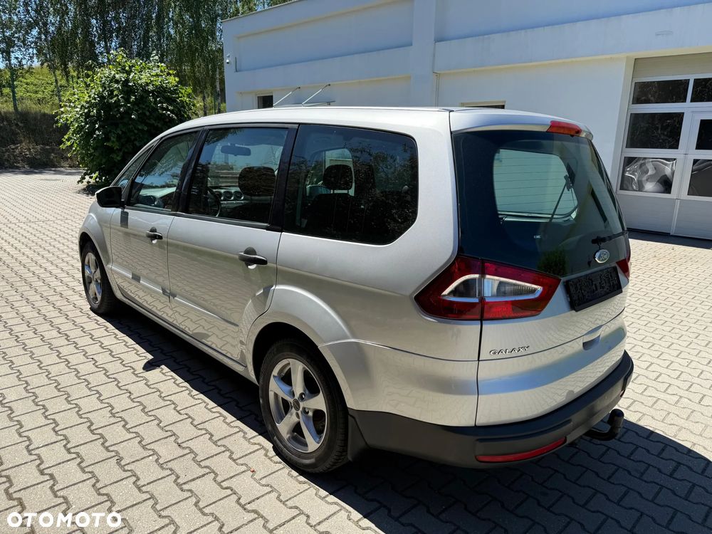 Ford Galaxy 2.0 Concept - 6