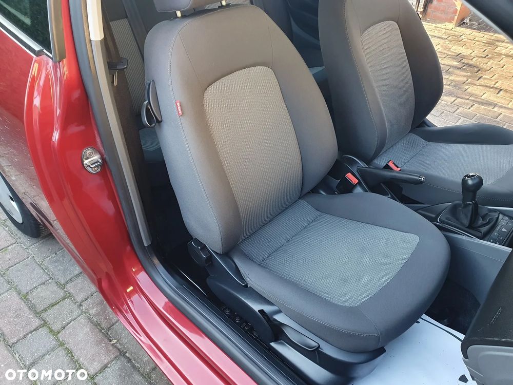 Seat Ibiza 1.4 16V Cool - 17