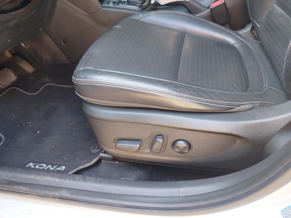 Hyundai Kona - 9