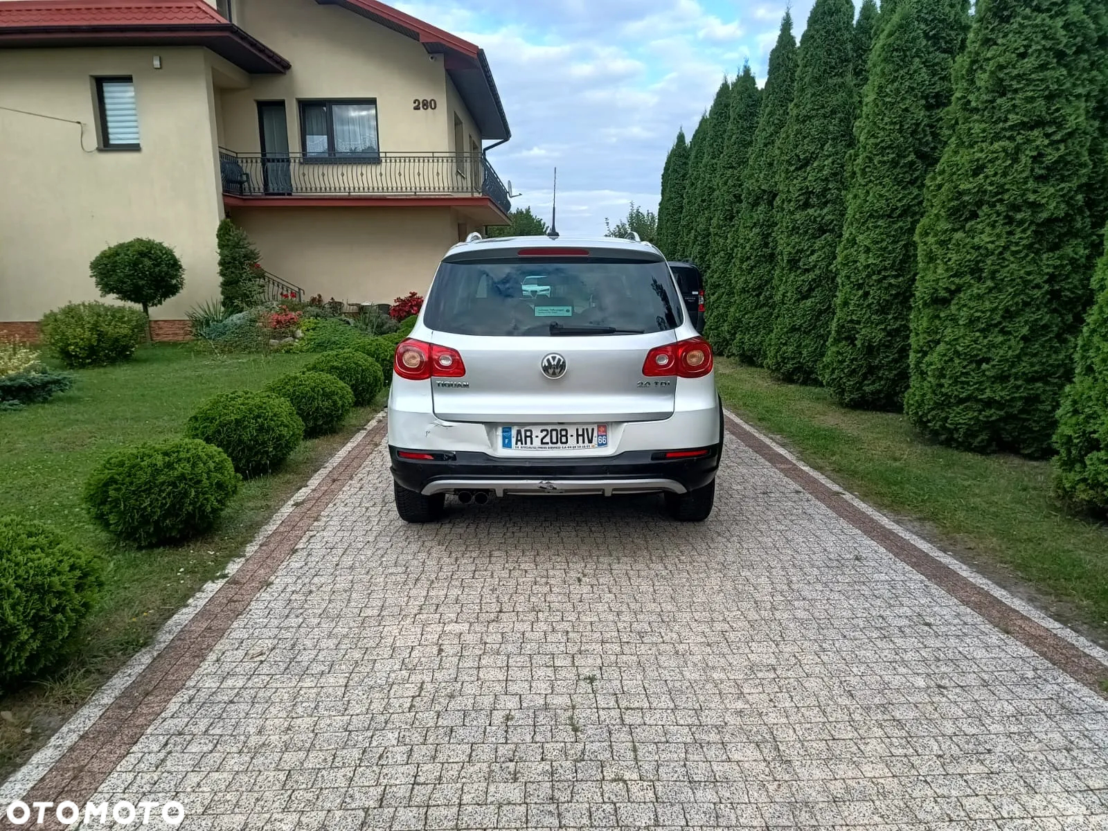 Volkswagen Tiguan 2.0 TDI 4Mot Perfectline R-Style DSG - 8
