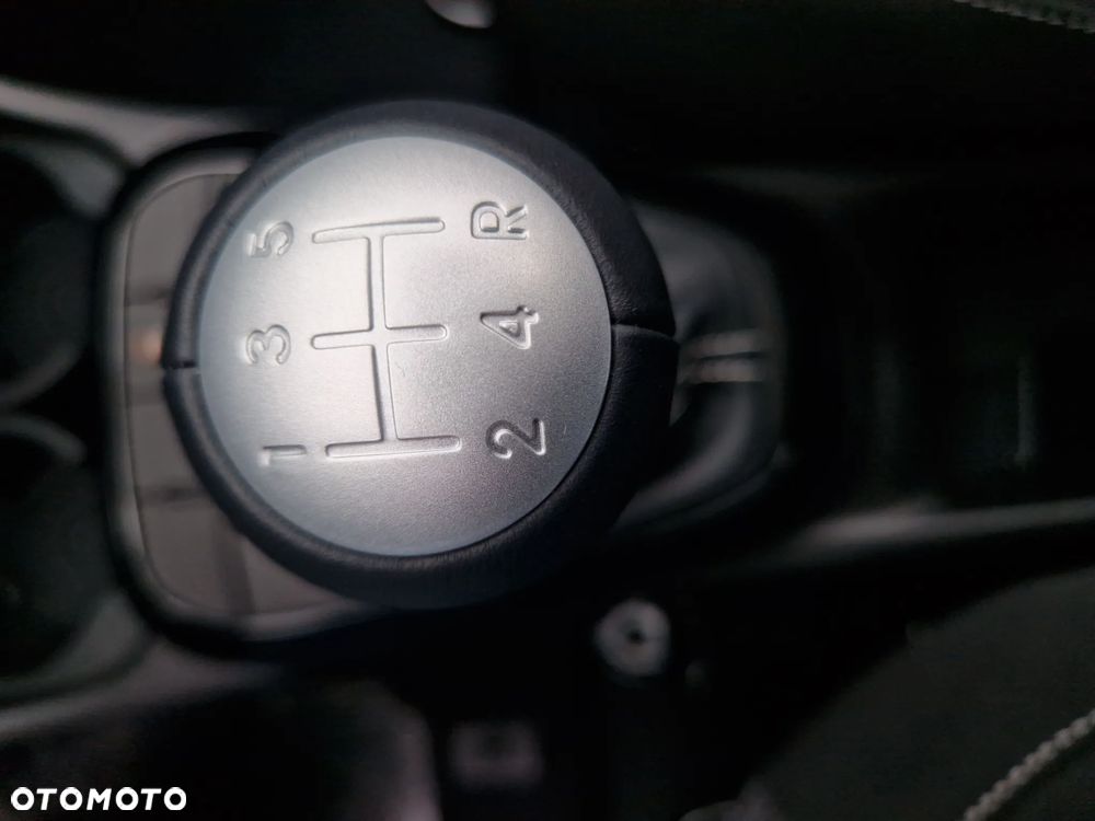 Kia Picanto 1.0 L - 17