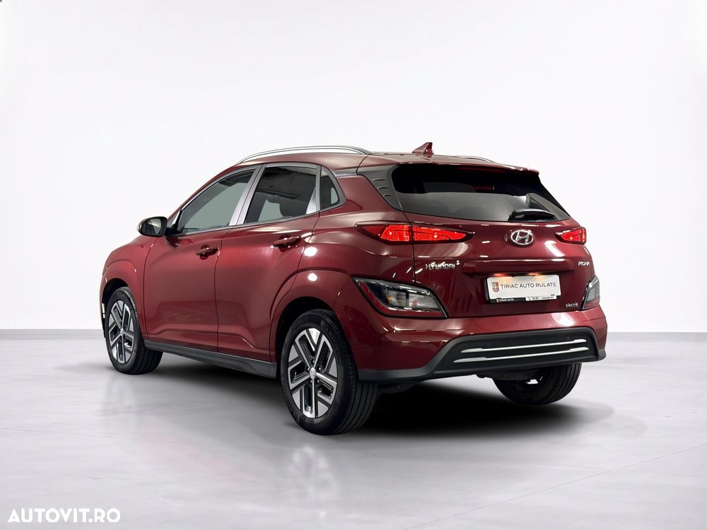 Hyundai KONA - 4