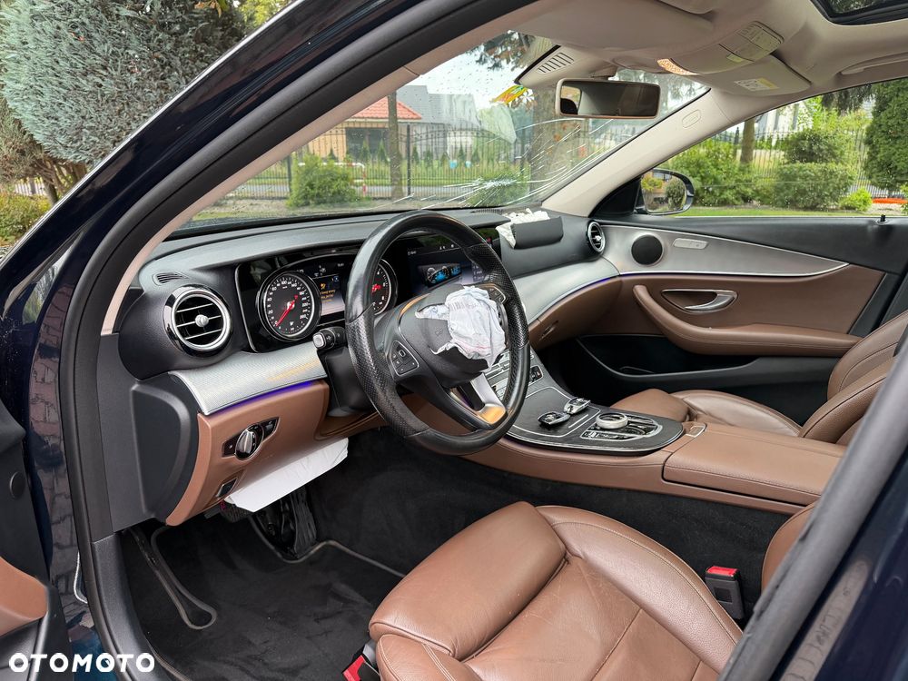 Mercedes-Benz Klasa E 200 d 9G-TRONIC Exclusive - 13