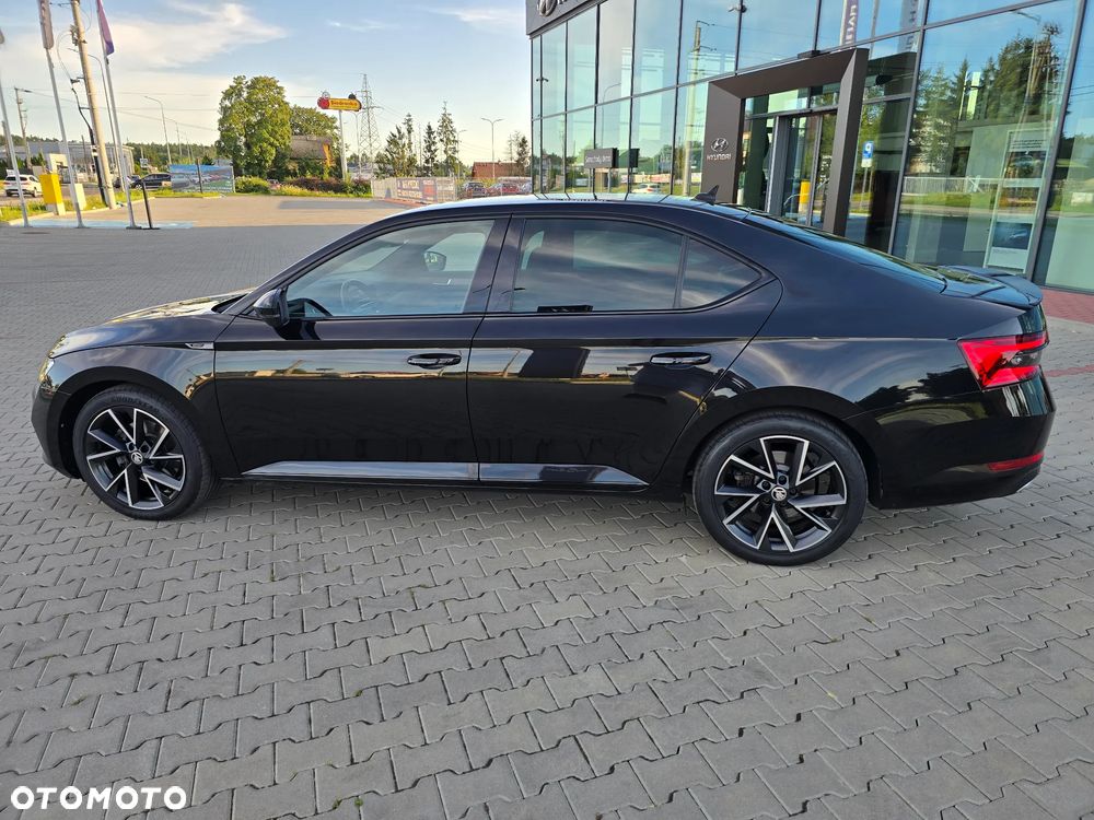 Skoda Superb 2.0 TDI SCR Sportline DSG - 3