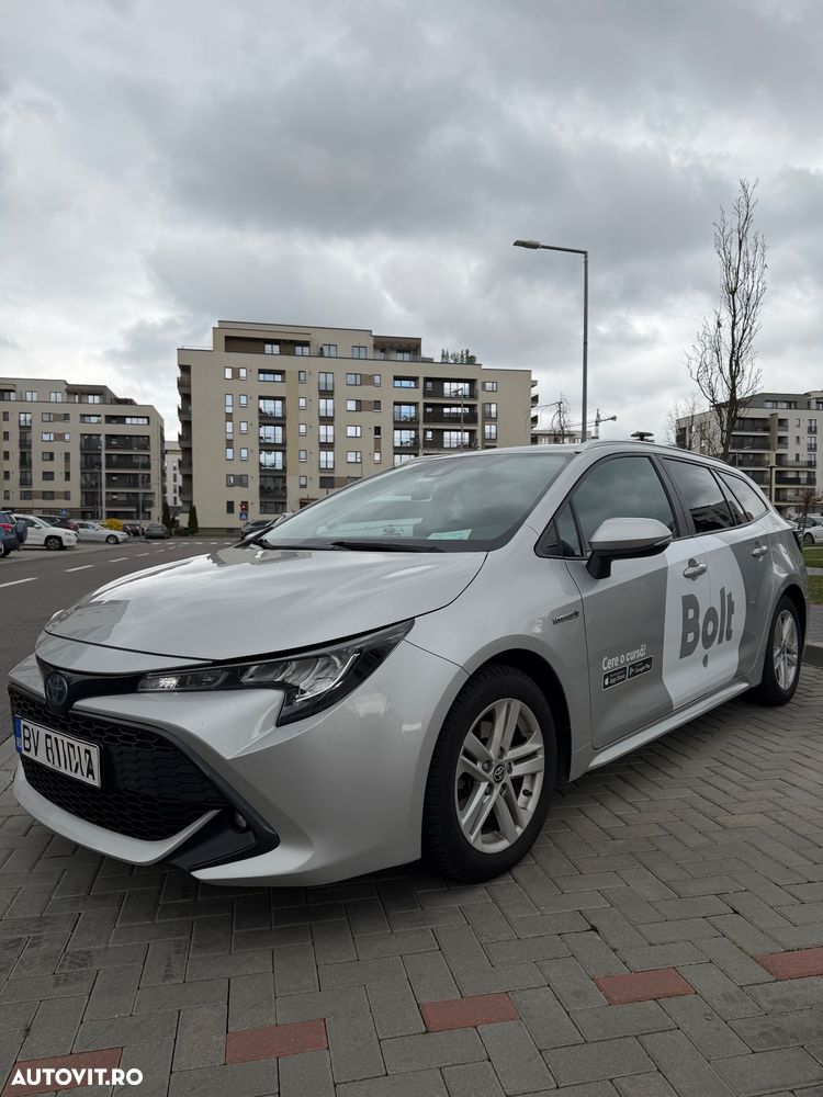 Toyota Corolla 1.8 HSD Business - 1