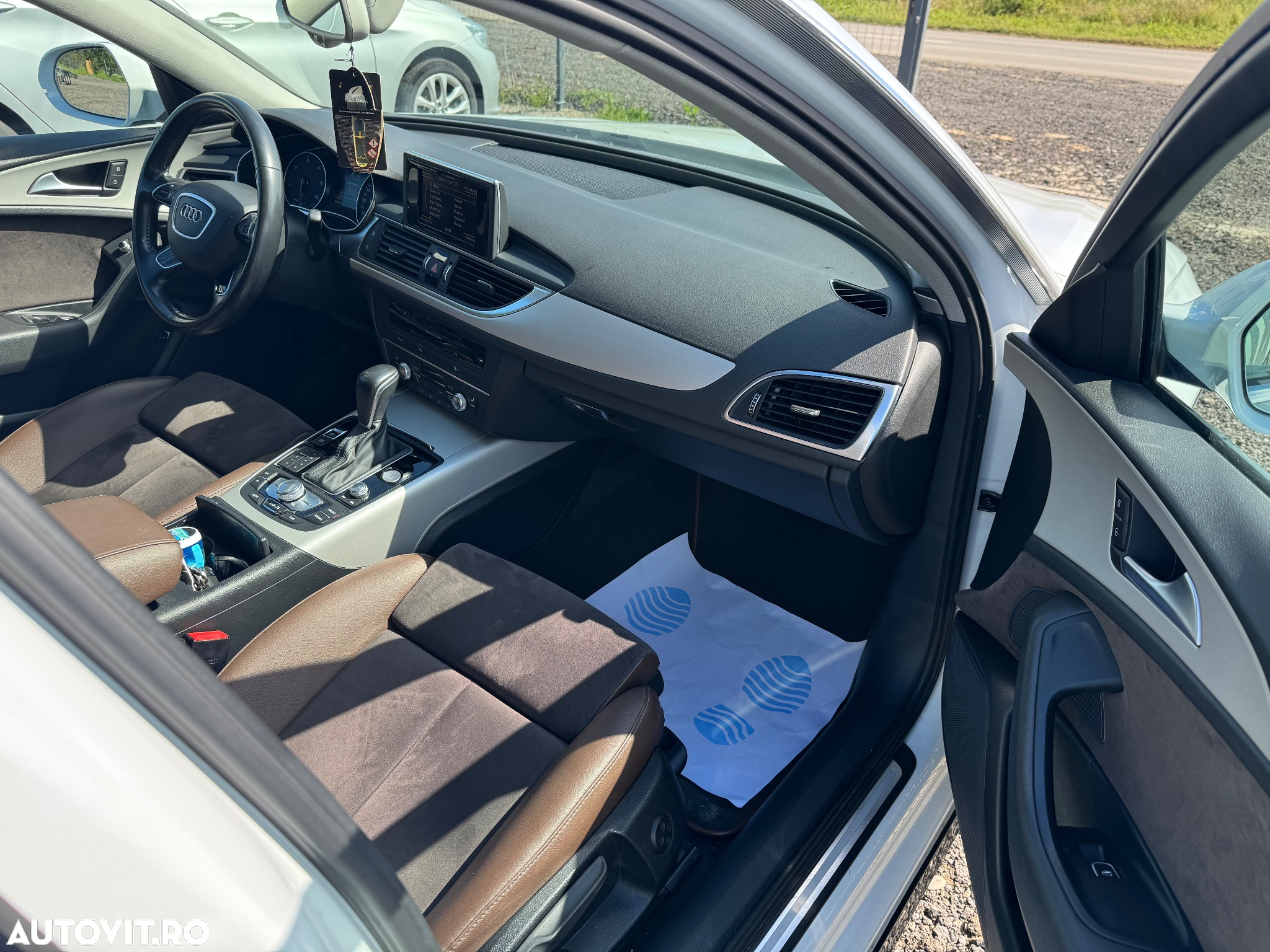 Audi A6 - 6