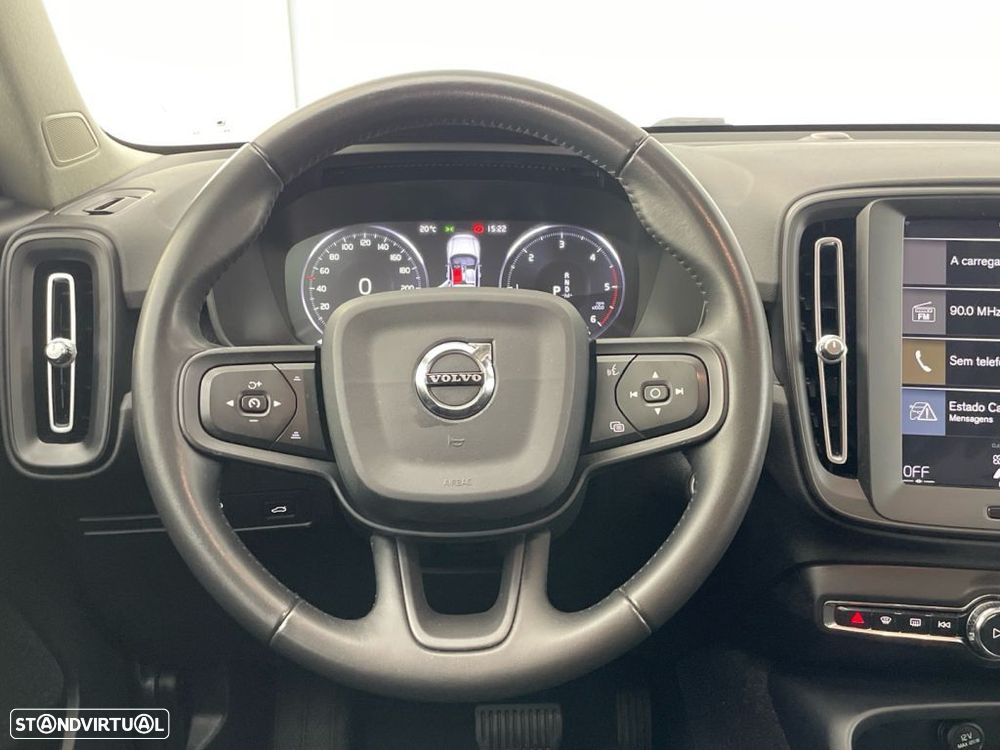 Volvo XC 40 2.0 D3 Momentum Plus Geartronic - 14