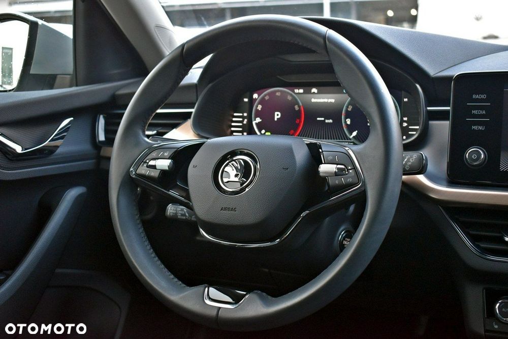 Skoda Kamiq 1.0 TSI Style DSG - 18