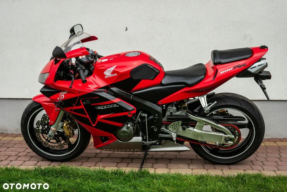 Honda CBR - 6