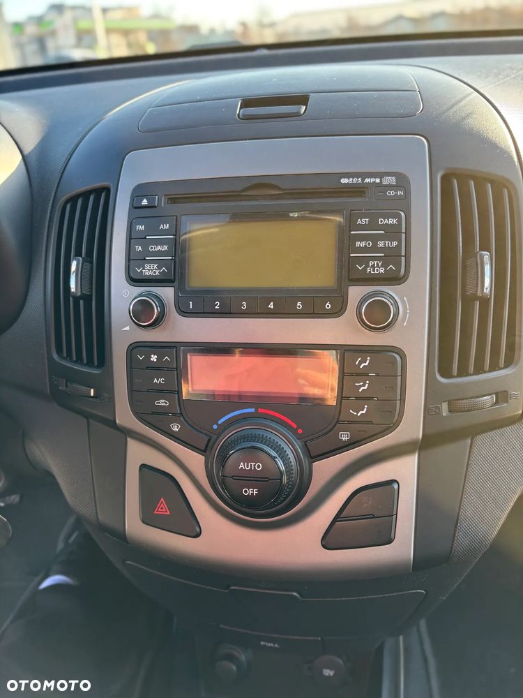 Hyundai i30 1.6 Style - 13