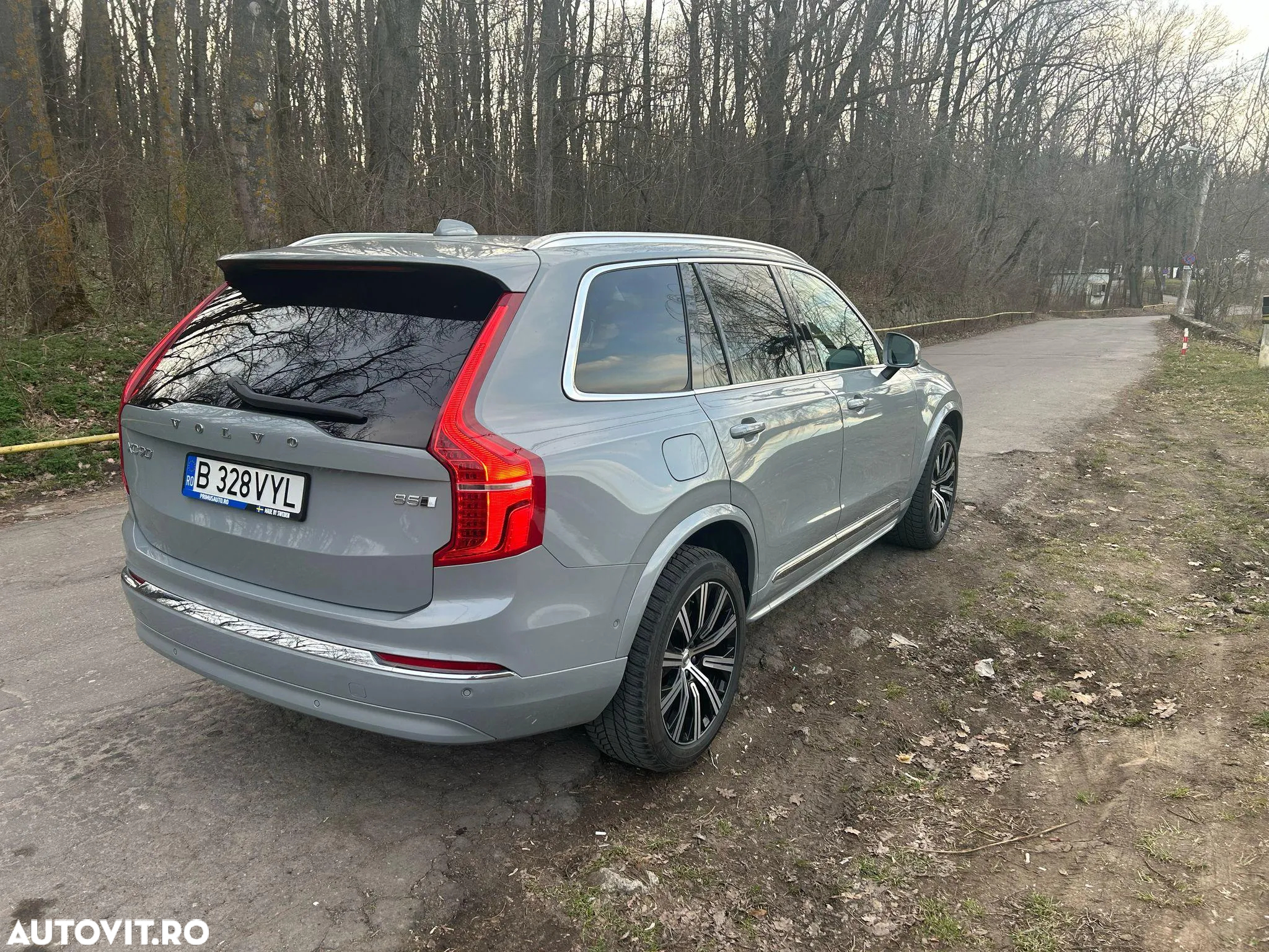 Volvo XC 90 B5 MHEV AWD 7 locuri Plus Bright - 6