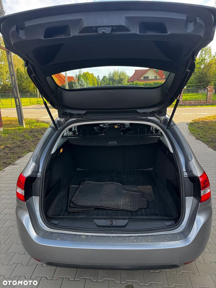 Peugeot 308 - 6