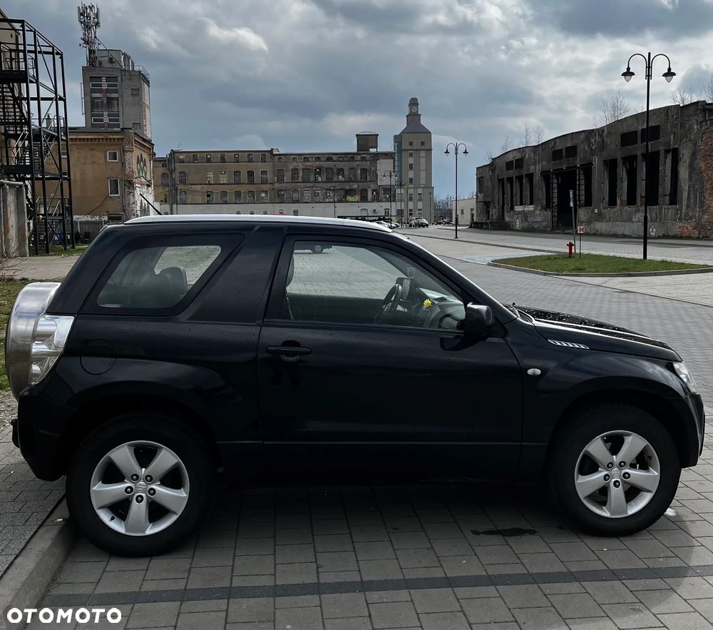 Suzuki Grand Vitara 1.6 - 3