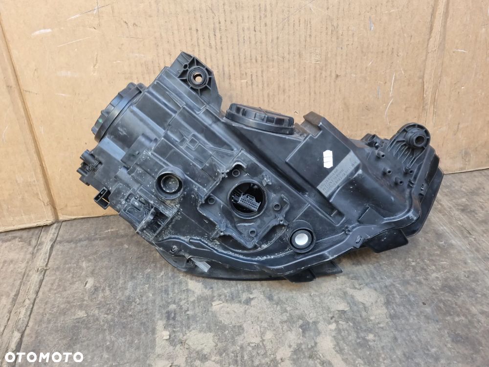 AUDI A3 8V0 LIFT XENON LAMPA LEWA PRZÓD - 8