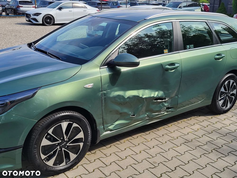 Kia Ceed 1.5 T-GDI M - 28
