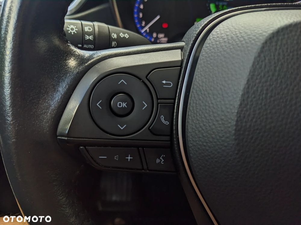 Toyota Corolla 1.8 Hybrid Selection - 32