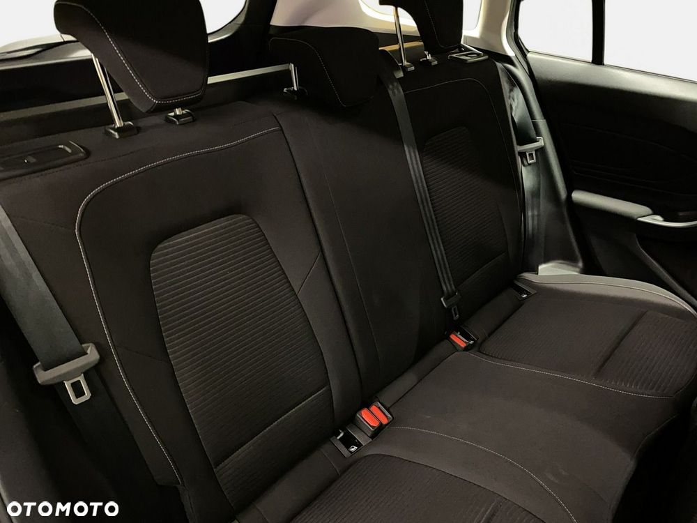 Ford Focus - 17