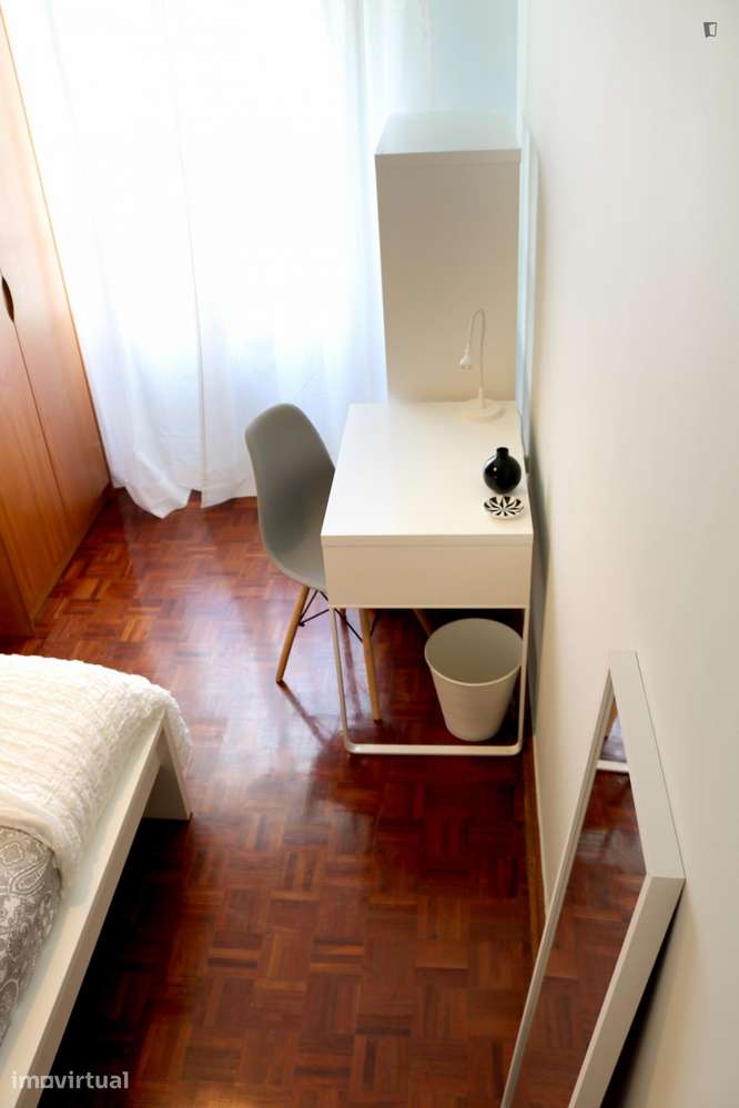 Quarto - localizado em Lumiar Lisbon - Grande imagem: 4/20