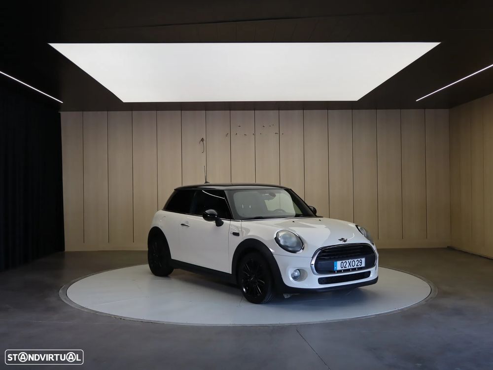 MINI 3 Portas One D - 8