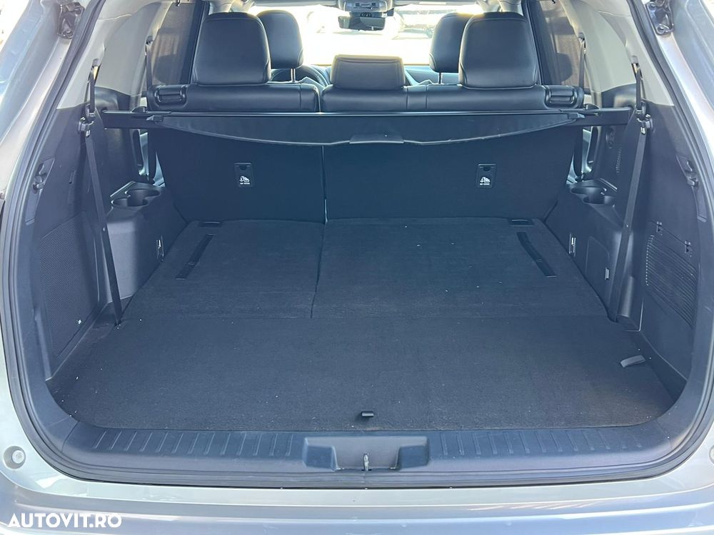 Toyota Highlander 2.5 L Dynamic Force 248CP Luxury Metallic - 20