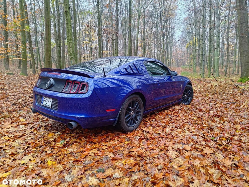 Ford Mustang 3.7 V6 Premium - 3