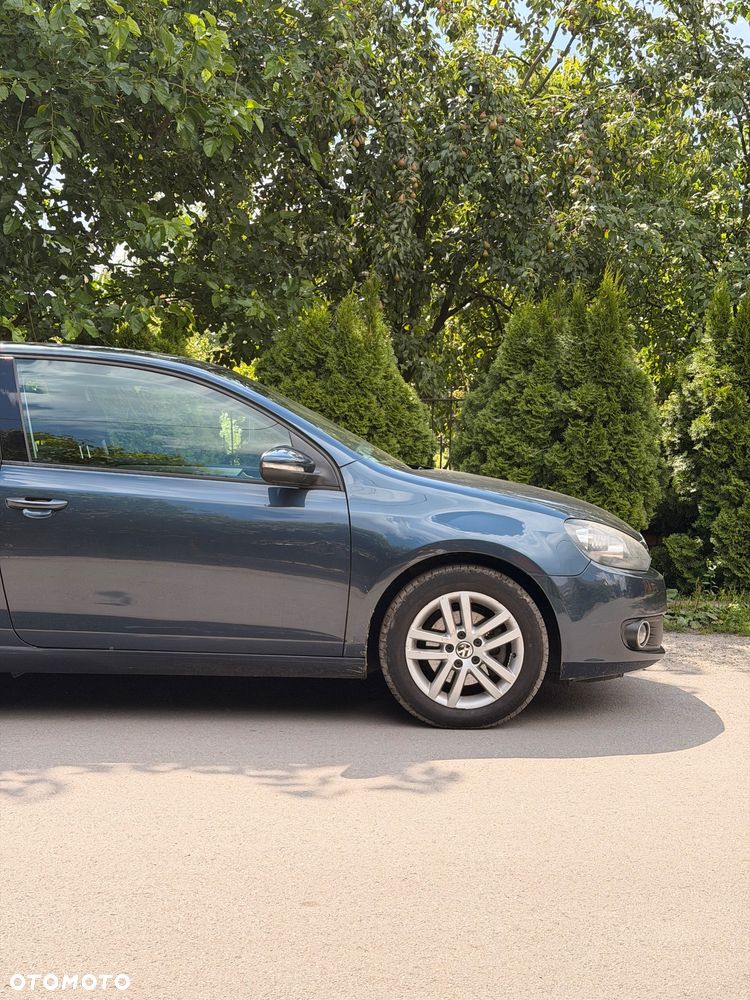 Volkswagen Golf 1.4 TSI Comfortline DSG - 8
