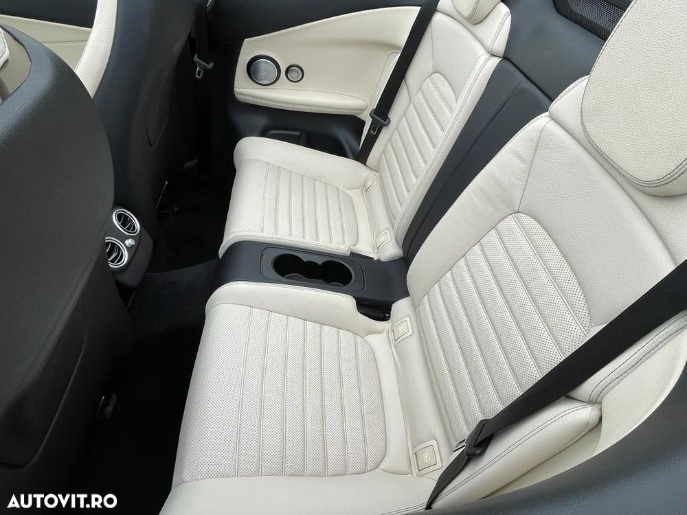 Mercedes-Benz C 400 4MATIC Aut. - 5