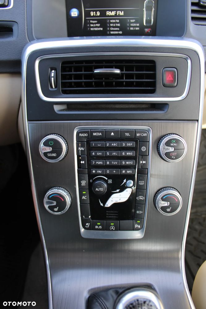 Volvo S60 - 19