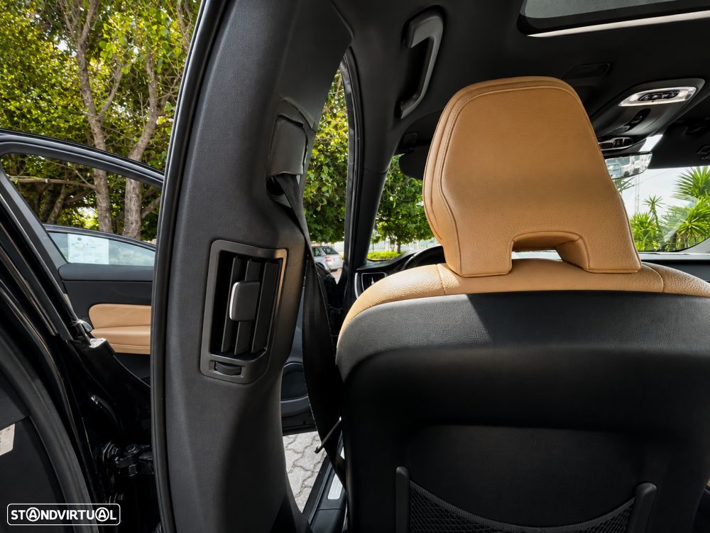 Volvo XC 60 2.0 D3 Inscripton - 15