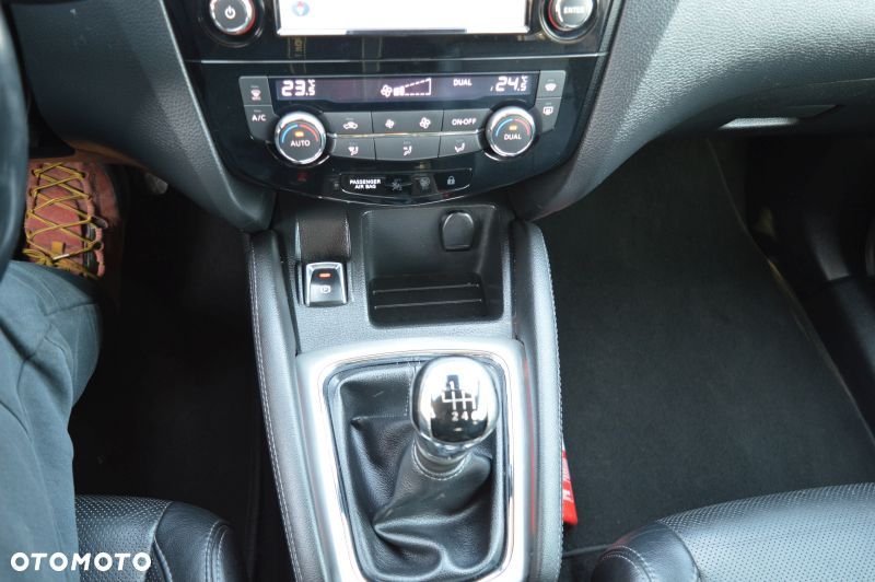 Nissan Qashqai - 37