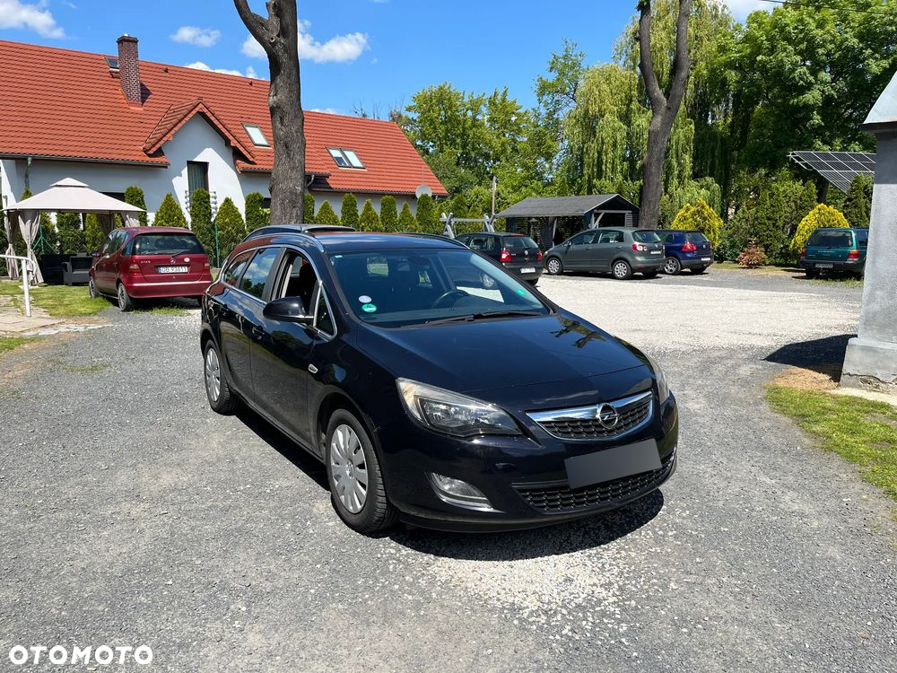 Opel Astra 1.4 Turbo Sports Tourer - 2