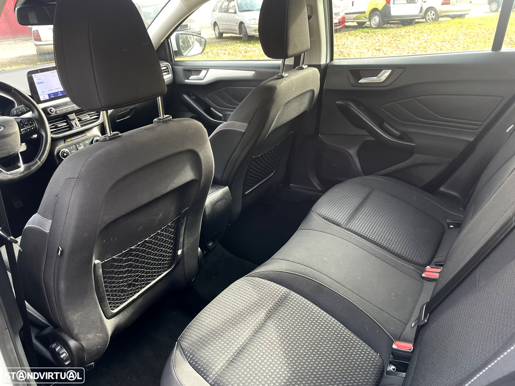 Ford Focus SW 1.5 TDCi EcoBlue Connected - 22