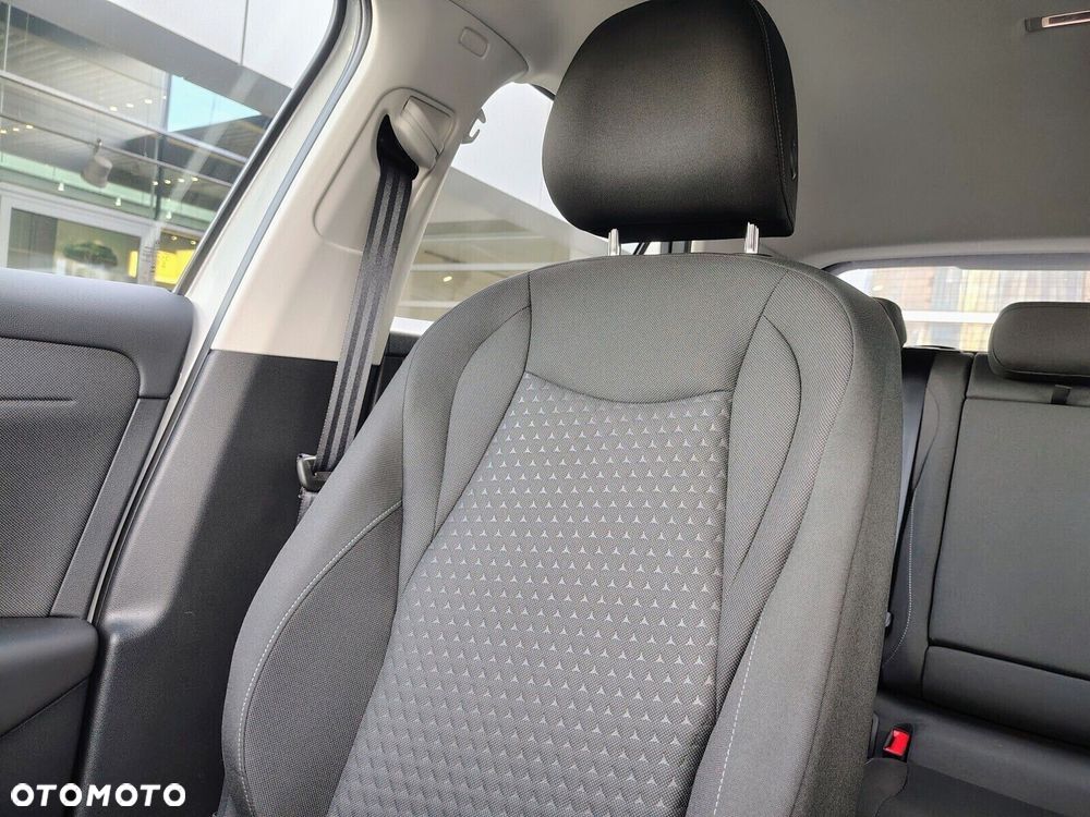 Volkswagen T-Roc 1.5 eTSI Life DSG - 16