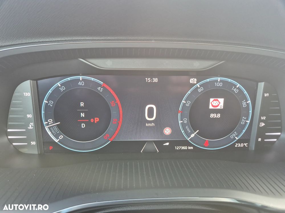 Skoda Octavia 2.0 TDI DSG 4X4 Scout - 18