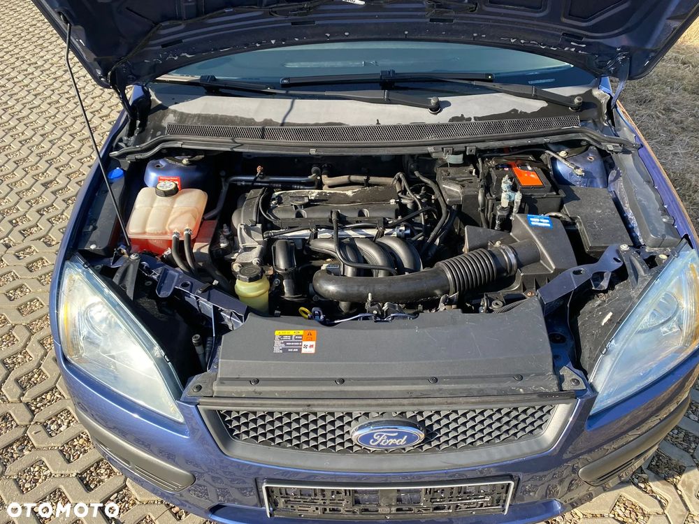 Ford Focus 1.4 16V Trend - 18