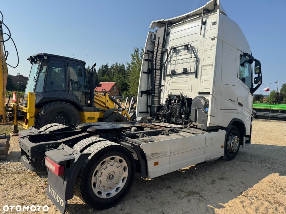 Volvo FH4 - 12