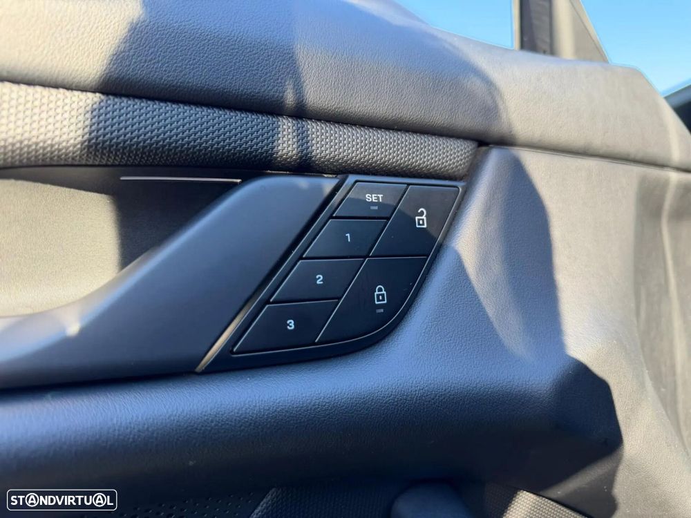 Porsche Taycan Sport Turismo Standard - 21