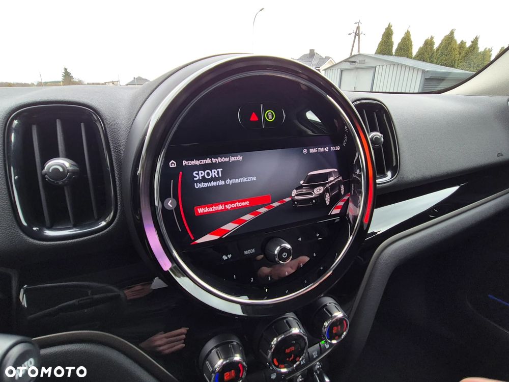 MINI Countryman Cooper Untamed Edition - 24