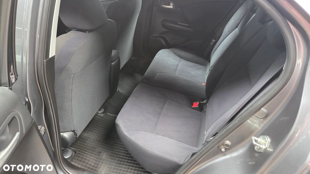 Honda Civic 1.8i-VTEC Comfort - 11