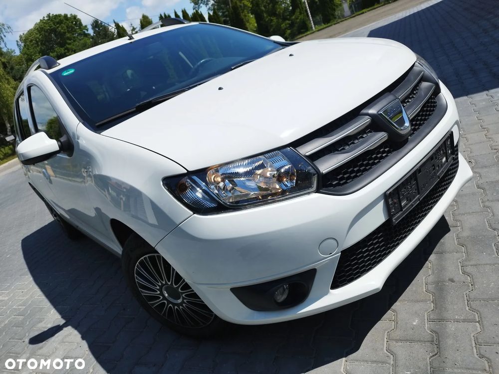 Dacia Logan TCe 90 S&S Laureate - 5
