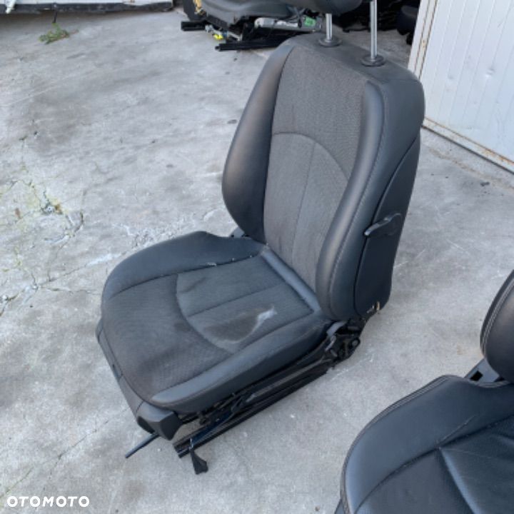 MERCEDES e 211 fotel PRAWY przod przedni fotele podgrzewany wentylowany pół skóra - 6