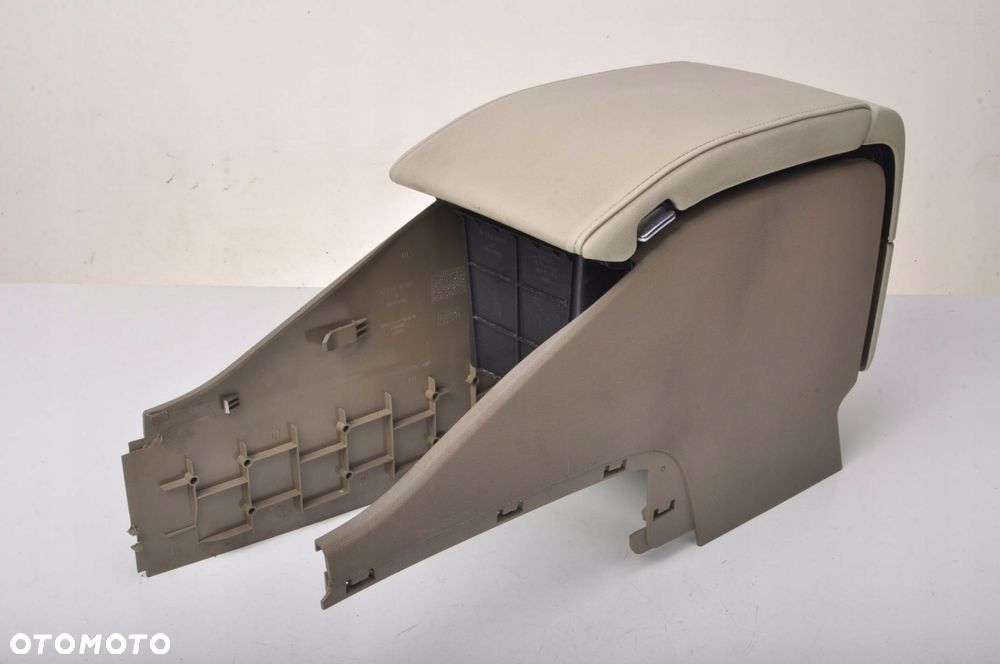 VOLVO S80 II PODŁOKIETNIK LIFT EU SKÓRA 30722553 - 1